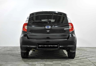 Подержанный автомобиль Datsun mi-DO 2015 года (4 фото)