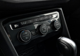 Подержанный автомобиль Volkswagen Tiguan 2019 года (26 фото)