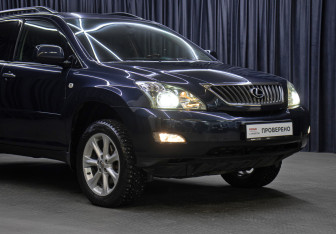 Подержанный автомобиль Lexus RX 2008 года (26 фото)
