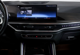 Подержанный автомобиль BMW X6 2023 года (13 фото)