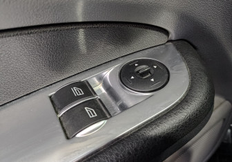 Подержанный автомобиль Ford Focus Hatchback 2010 года (26 фото)