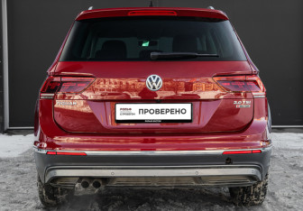 Подержанный автомобиль Volkswagen Tiguan 2017 года (5 фото)