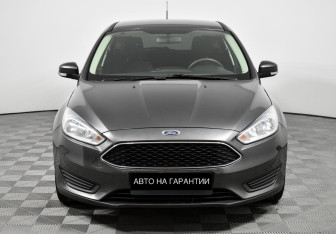 Подержанный автомобиль Ford Focus Hatchback 2019 года (2 фото)