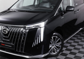 Подержанный автомобиль GAC M8 2023 года (28 фото)