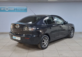 Подержанный автомобиль Mazda 3 Sedan 2008 года (5 фото)