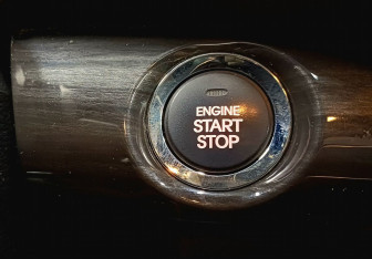 Подержанный автомобиль Kia Sorento 2011 года (16 фото)