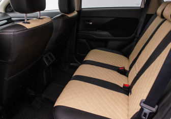 Подержанный автомобиль Mitsubishi Outlander 2019 года (11 фото)