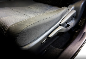 Подержанный автомобиль Toyota Auris Hatchback 2013 года (21 фото)