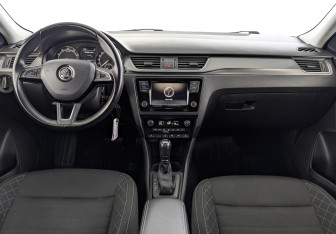 Подержанный автомобиль Skoda Rapid Liftback 2018 года (14 фото)