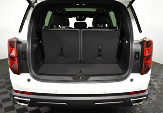 Подержанный автомобиль GAC GS8 2023 года (32 фото)