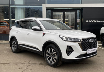 Подержанный автомобиль Chery Tiggo 7 Pro Max 2023 года (3 фото)