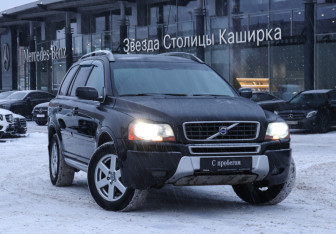 Подержанный автомобиль Volvo XC90 2004 года (19 фото)