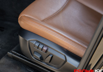 Подержанный автомобиль BMW X3 2014 года (13 фото)