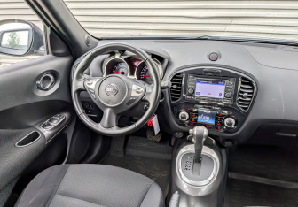 Подержанный автомобиль Nissan Juke 2012 года (29 фото)