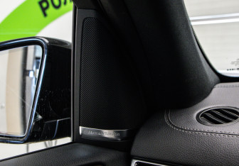 Подержанный автомобиль Mercedes-Benz GLE 2015 года (15 фото)