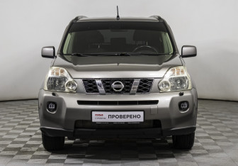 Подержанный автомобиль Nissan X-Trail 2007 года (2 фото)