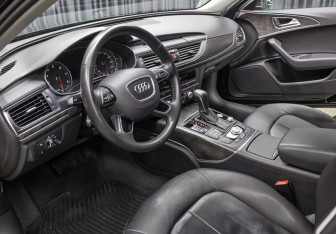 Подержанный автомобиль Audi A6 Sedan 2018 года (16 фото)