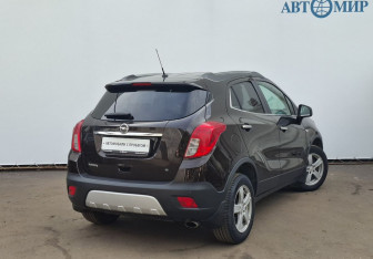 Подержанный автомобиль Opel Mokka 2013 года (5 фото)