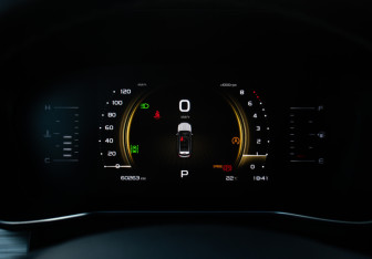Подержанный автомобиль Geely Atlas Pro 2022 года (10 фото)
