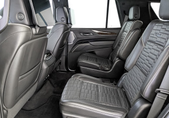 Подержанный автомобиль Cadillac Escalade Suv 2022 года (18 фото)