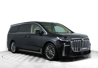 Подержанный автомобиль Voyah Dream 2023 года (3 фото)