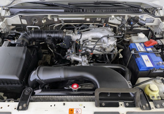 Подержанный автомобиль Mitsubishi Pajero 2018 года (9 фото)