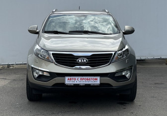 Подержанный автомобиль Kia Sportage 2013 года (2 фото)