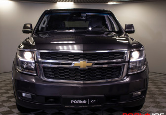 Подержанный автомобиль Chevrolet Tahoe 2016 года (23 фото)