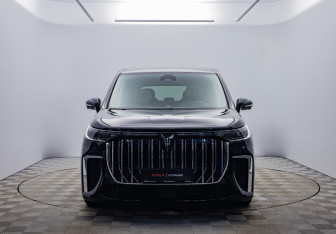 Подержанный автомобиль Voyah Dream 2024 года (2 фото)