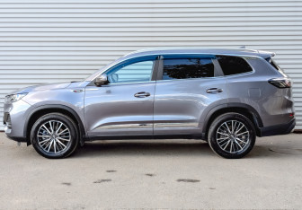 Подержанный автомобиль Chery Tiggo 8 Pro Max 2022 года (8 фото)