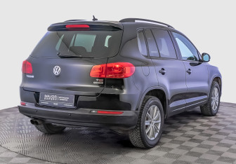 Подержанный автомобиль Volkswagen Tiguan 2016 года (4 фото)
