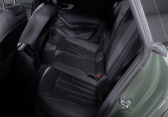 Подержанный автомобиль Audi A5 Liftback 2020 года (10 фото)