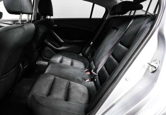 Подержанный автомобиль Mazda 6 Sedan 2018 года (14 фото)