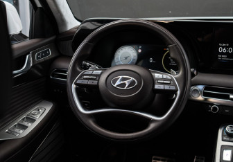Подержанный автомобиль Hyundai Palisade 2022 года (19 фото)