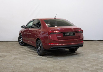 Подержанный автомобиль Skoda Rapid Liftback 2020 года (7 фото)