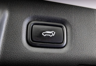 Подержанный автомобиль Hyundai Santa Fe 2022 года (26 фото)