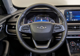 Подержанный автомобиль Chery Tiggo 8 Pro 2021 года (22 фото)