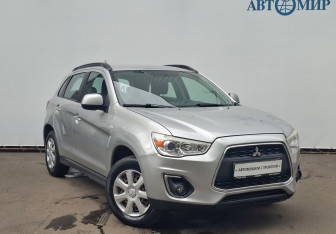Подержанный автомобиль Mitsubishi ASX 2014 года (3 фото)