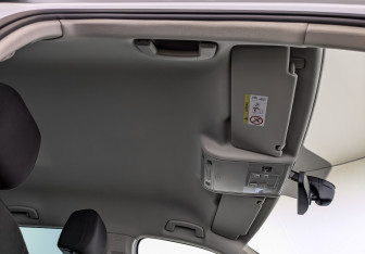 Подержанный автомобиль Volkswagen Tiguan 2018 года (23 фото)