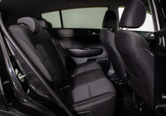 Подержанный автомобиль Kia Sportage 2019 года (8 фото)