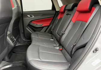 Подержанный автомобиль Changan CS55PLUS 2024 года (11 фото)