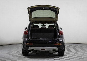 Подержанный автомобиль Infiniti QX50 2016 года (20 фото)