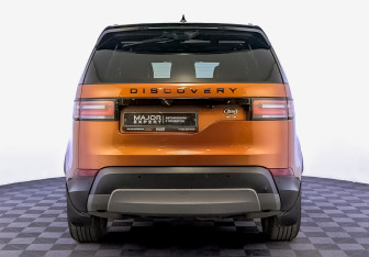 Подержанный автомобиль Land Rover Discovery 2019 года (6 фото)