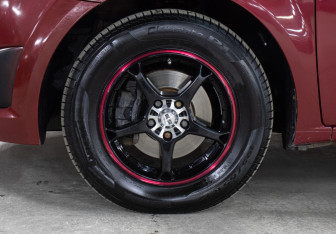 Подержанный автомобиль Chevrolet Aveo Hatchback 2014 года (23 фото)