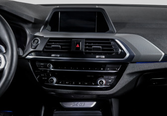 Подержанный автомобиль BMW X3 2018 года (5 фото)