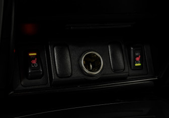 Подержанный автомобиль Mitsubishi Pajero Sport 2013 года (16 фото)