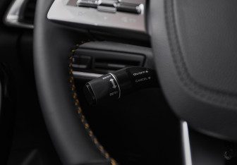 Новый FAW Bestune T77 2023 (11 фото)