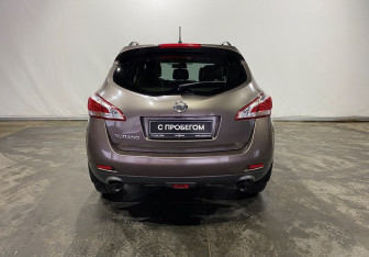 Подержанный автомобиль Nissan Murano Suv 2012 года (5 фото)