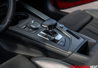 Подержанный автомобиль Audi A5 Liftback 2019 года (16 фото)