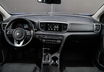 Подержанный автомобиль Kia Sportage 2019 года (9 фото)
